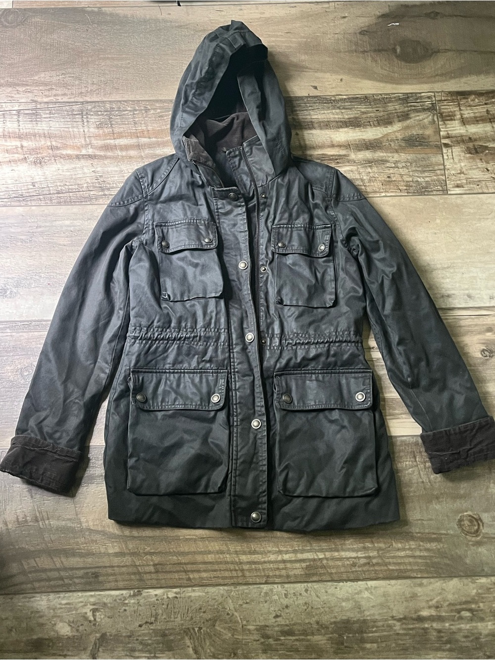 Black Cargo Jacket with Cuffed Sleeves - Picture 3 of 4